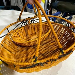 Basket in a basket